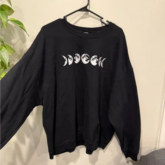 Black Moon Phase Sweatshirt Size 2XL - Picture 2 of 5